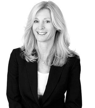 Elisabeth Hieronymus PUBLIC RELATIONS